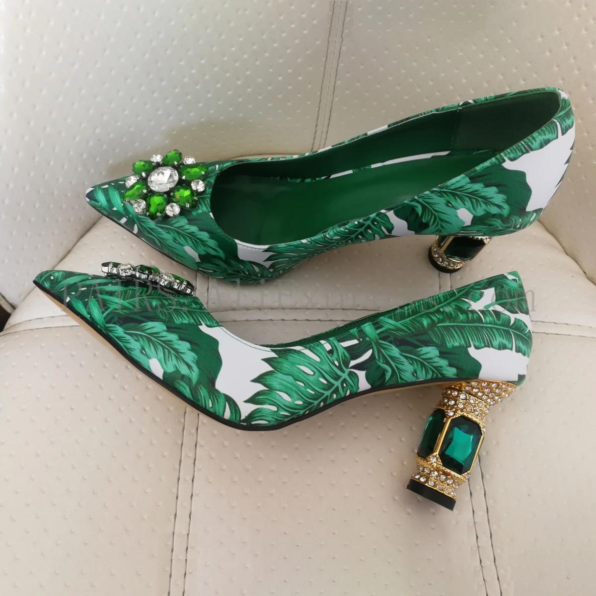 

Знаменитые женские туфли Роскошные зеленые женские туфли с банановым листом на каблуке со стразами на высоком каблуке из натуральной кожи Роскошные туфли-лодочки с дизайнерским ремешком 39