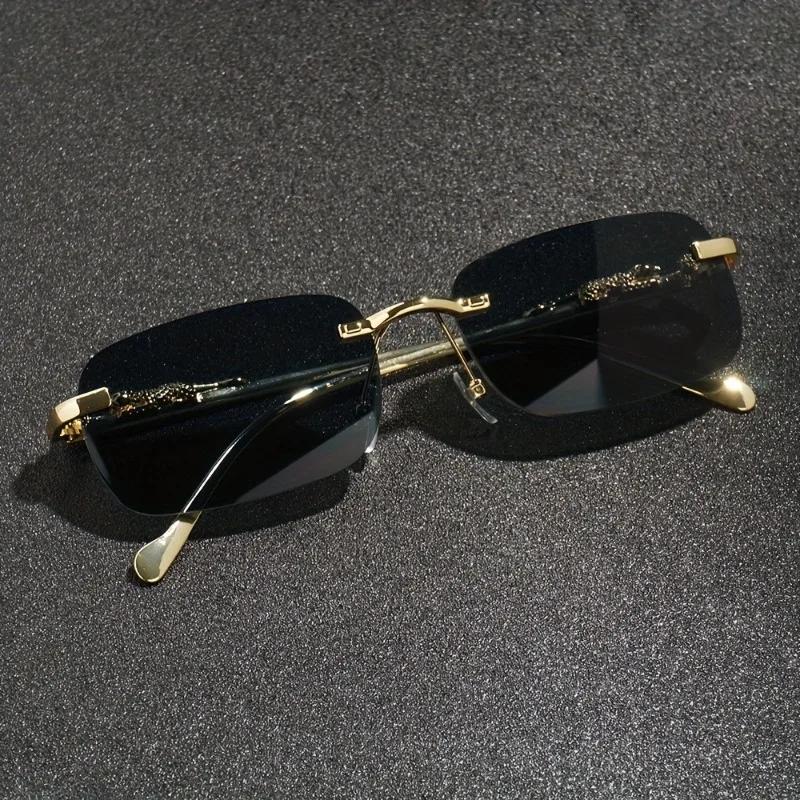 Narrow Fashion Glasses for Men Women Trendy Rectangle Metal Frame Classic Shades Decorative Eyewear