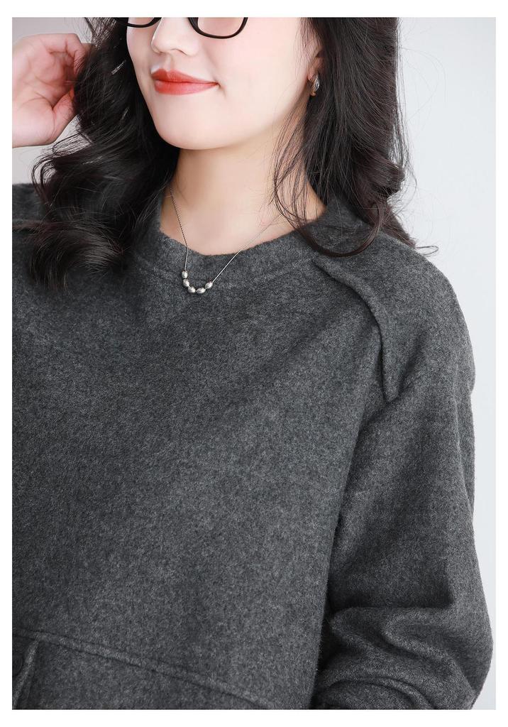 Women's Brushed Fleece Sweatshirt - Winter Style, Round Neck, Versatile, Loose, Slimming, Thickened Long Sleeve Top