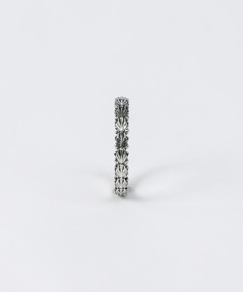 Address669 Acanthus Wreath Ring