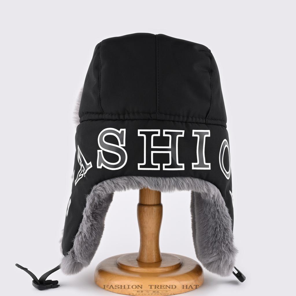Korean version of alphabet plush cap for men and women, winter thickened plush ear protection hat, outdoor cycling windproof cap