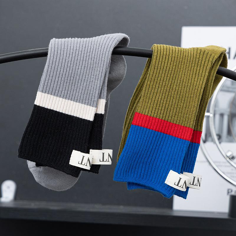 2022 Autumn Women's Color Block Vertical Stripe Mid-Calf Socks - Trendy Slimming Long Leg Korean Style