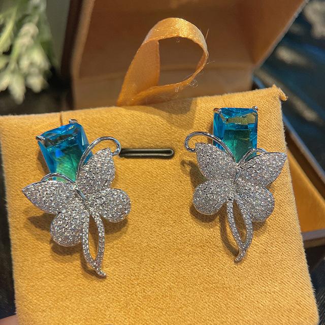 

Модные брендовые ювелирные изделия, креативные квадратные серьги с цирконием и бабочкой, висячие серьги S925, серебряная булавка, роскошные украшения синий
