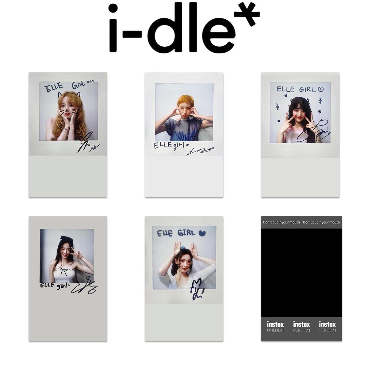 (I-DLE «We Are» Специальное издание подписанных моментальных фотокарточек - Мерч женской группы)