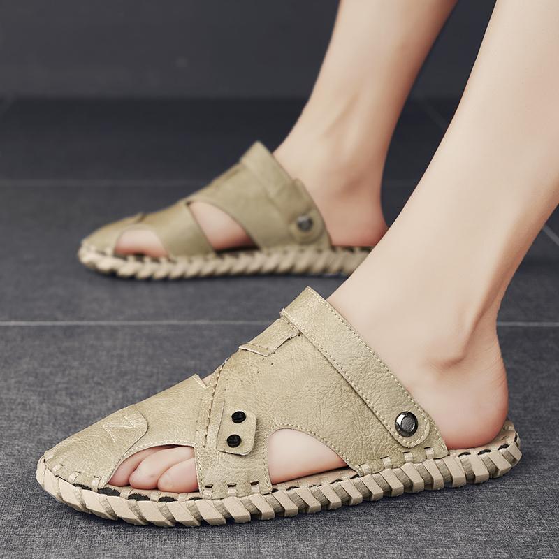 Hot selling men's slippers and sandals in summer  Breathable an comfortable casual men's  New outdoor walking  SANDALS  shoes
