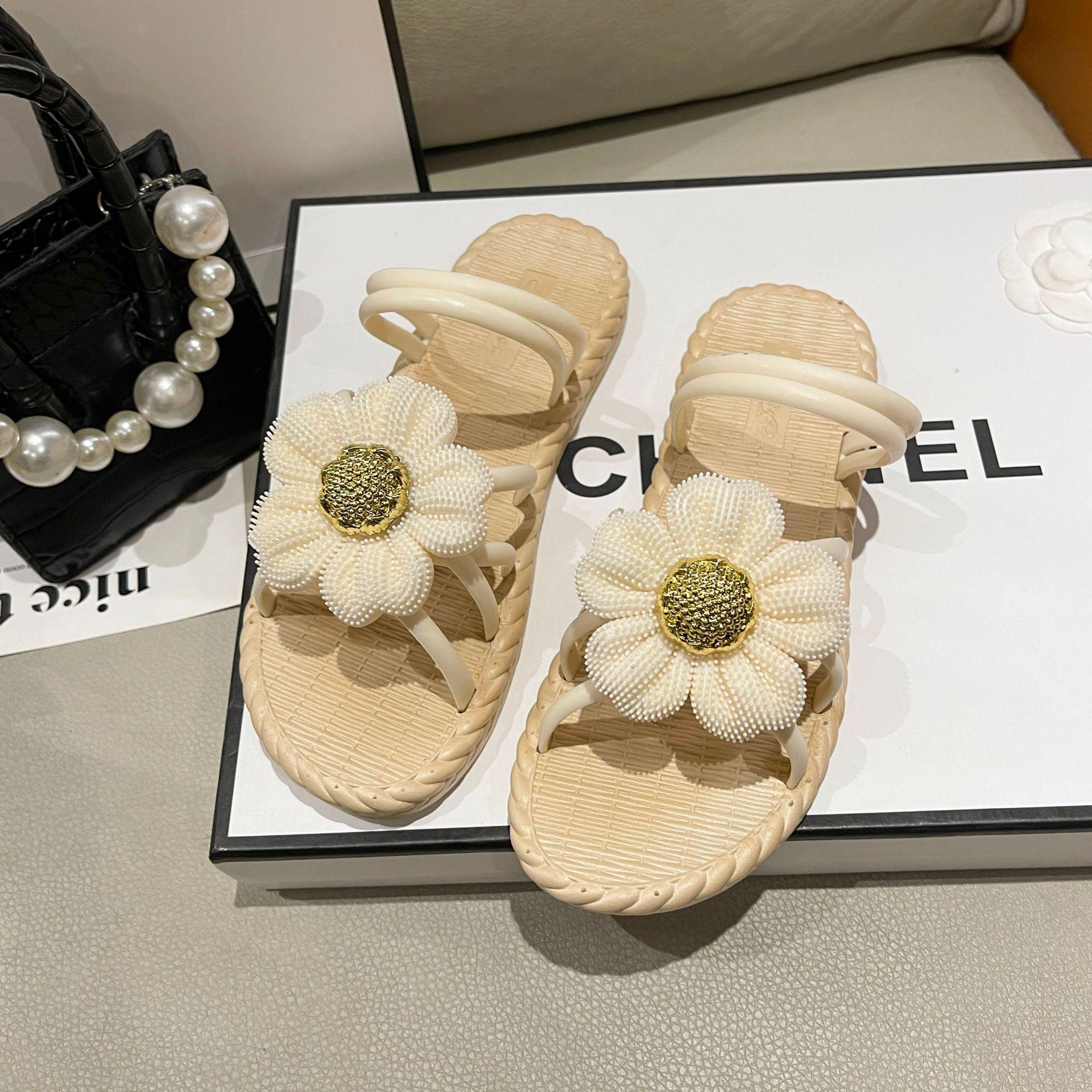 

Новые летние женские туфли двойного назначения Цветочные модные универсальные сандалии Повседневные открытые сандалии Женские легкие модные тапочки Zapatos 36 37 белый