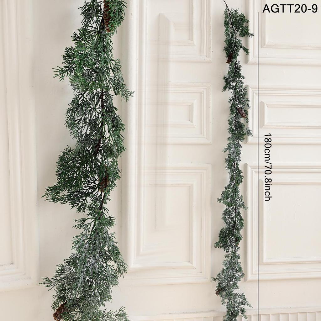 Artificial Rattan PE Leaf Vines: Wall & Door Hanging for Christmas and Festive Decor