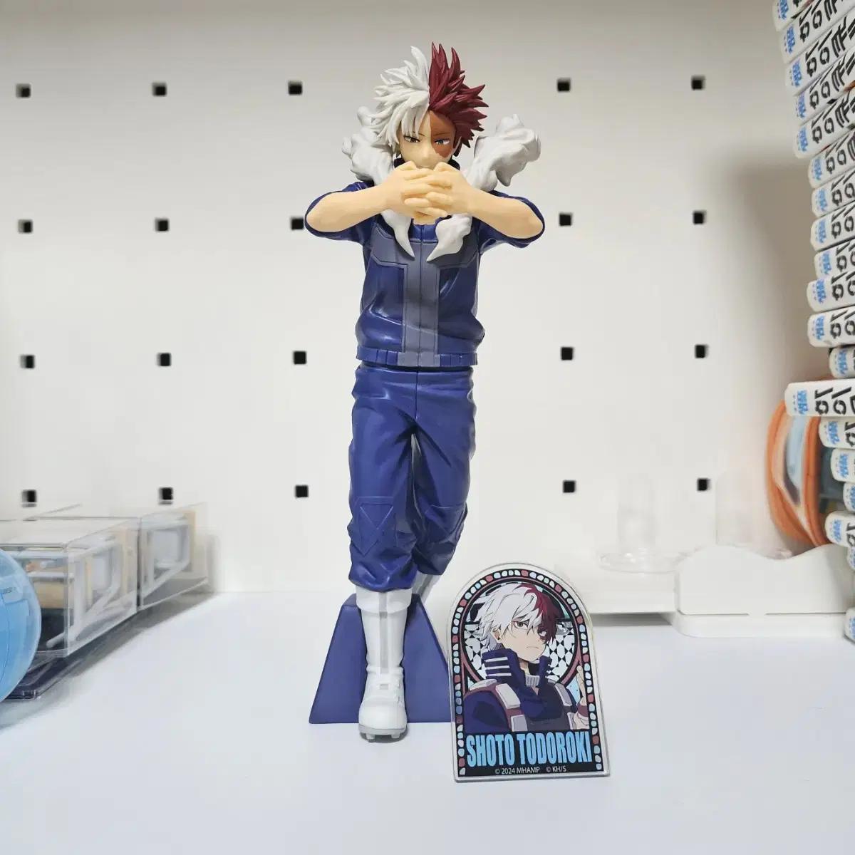 

My Hero Academia Todoroki Figure Acrylic Batch
