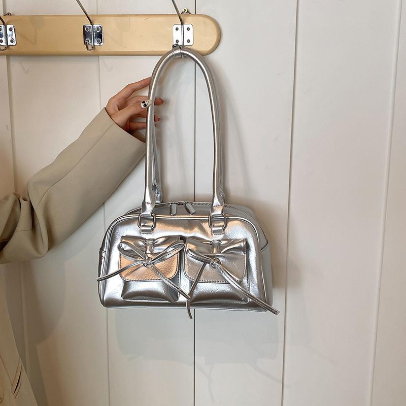 Today'S Popular Silver Bow Shoulder Armpit Bag Women'S Handbag Sweet Cool Bowling Bag Locomotive Bag