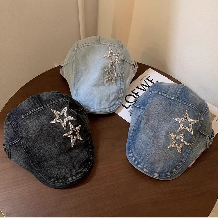 Washed Denim Newsboy Flat Caps Women Rhinestone Star British Duck Tongue Cap Artist Painter Berets for Travel, Shopping, Party