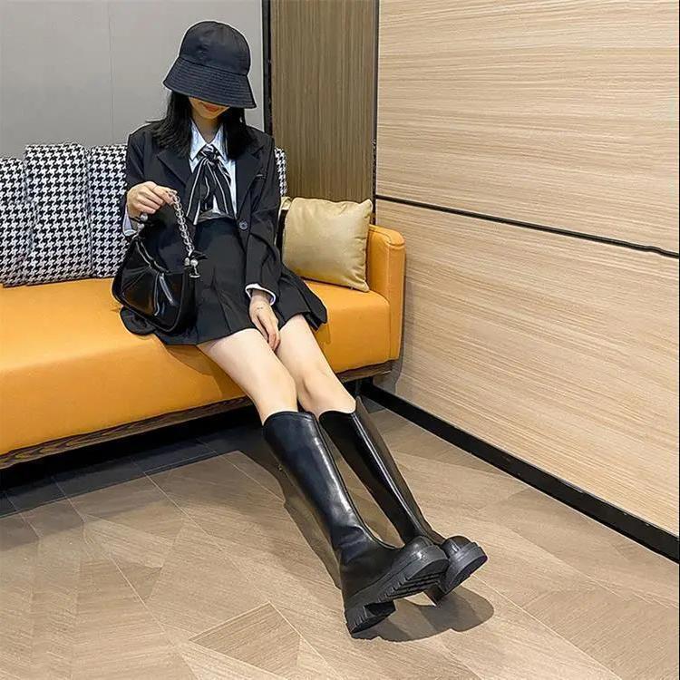 20 autumn and winter new versatile but knee-thin knight boots long boots flat-bottomed round head zipper flat-bottomed high boots women