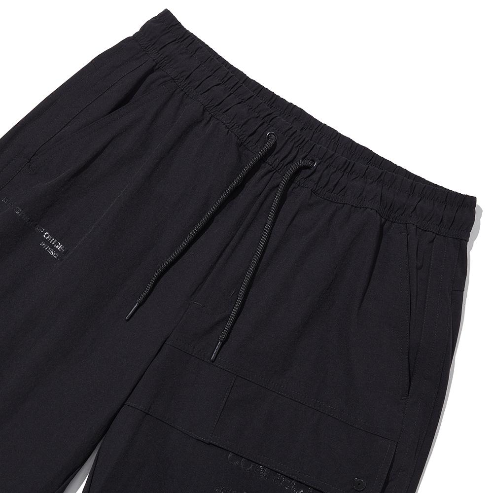 INTERCREW Lettering Pocket Crotch Shorts Black Ity2Ps04Abk