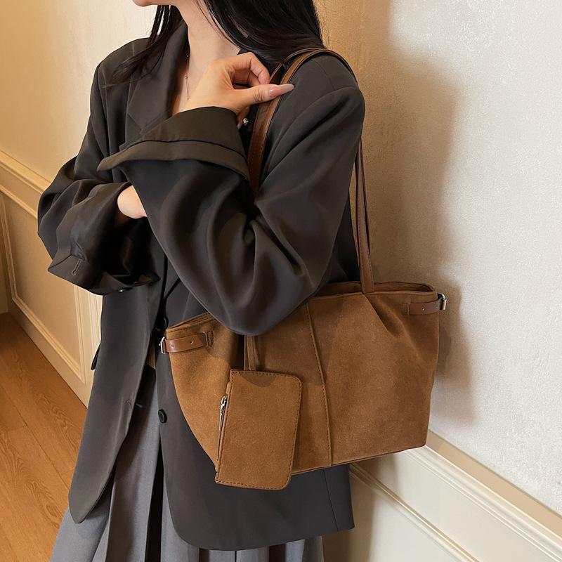 Wildleder-Schultertaschen für Damen Große Wildleder-Tragetaschen Leichte Unterarmtasche Lässige Shopper-Handtasche Uni-Farbe Reise-Beuteltaschen