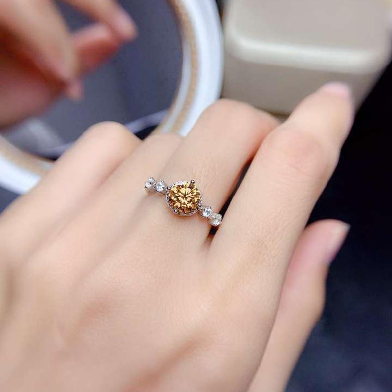 Cincin Batu Sampanye Wanita Perak Murni 925 Mewah Cincin Pernikahan Jari Berlian Mode untuk Wanita Cincin Pertunangan untuk Wanita
