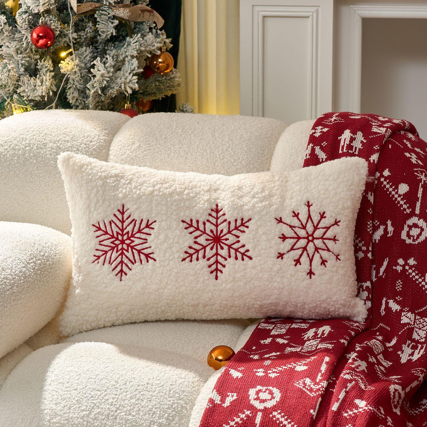 Christmas Embroidered Throw Cushion Cover Merry Christmas Gingerbread Man Tufted Pillow Case for Home Festive Holiday Decor 1390₽