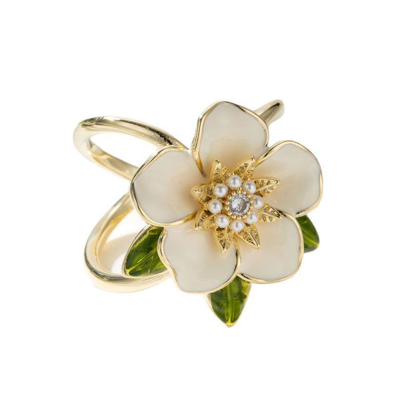 Pearl Camellia Brooch: Elegant Floral Pin for Discreet Coverage