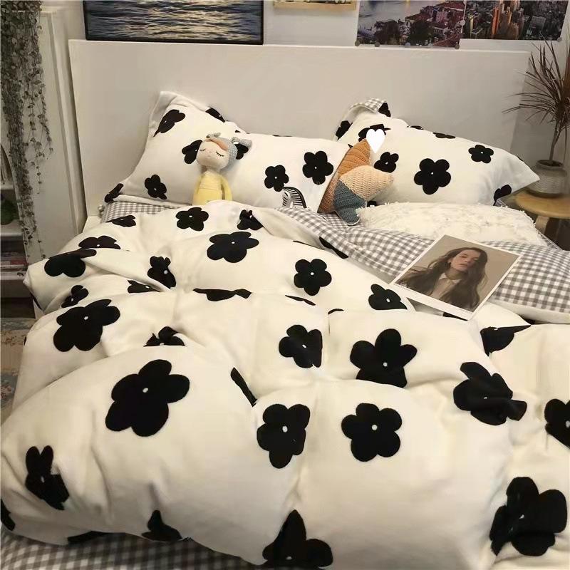 Modern Minimalist Solid Color Bedding Set Single Person Duvet Cover in Student Dormitory Four Seasons General Large Size Double Bedsheets Home Textile