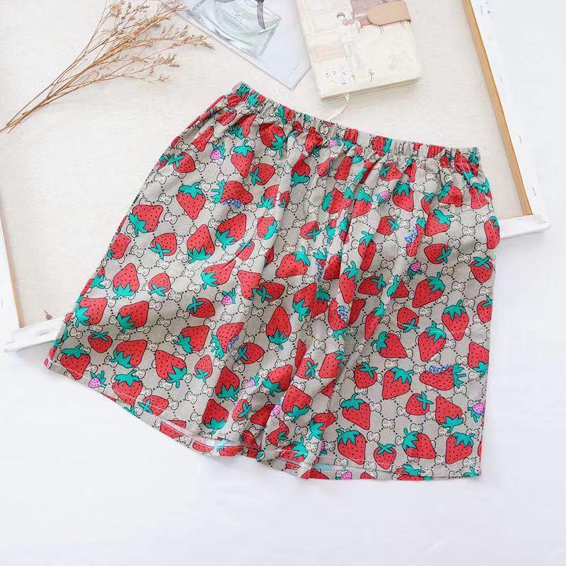 2023 Spring/Summer Women's Casual Cotton Rayon Beach Shorts - Non-Fading, Versatile 5-Point Design for Home or Outdoor Wear.