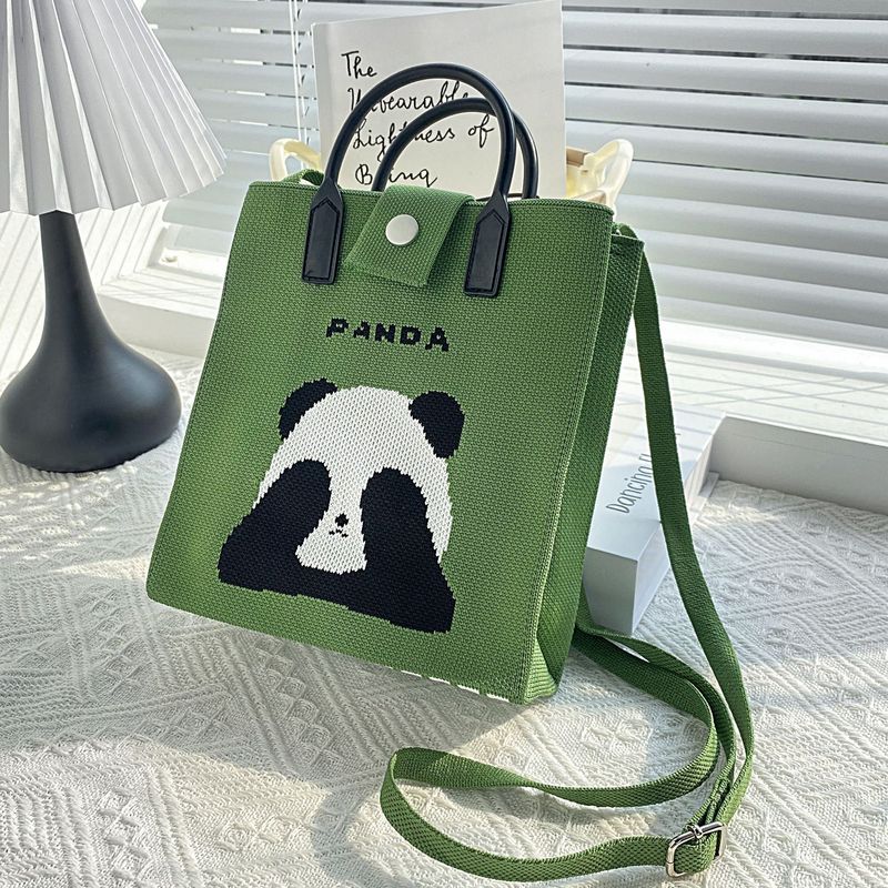 

Чэнду База гигантских панд Сувенирная сумка Сумка-мессенджер Сумка через плечо Вязание Национальный стиль Модная сумка-тоут Повседневная Green solid color + black handle blindfolded panda