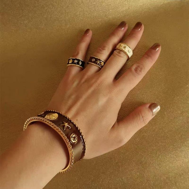 Autumn/Winter Starfish Multicolored Enamel Ring - Versatile Fashion Jewelry for Women