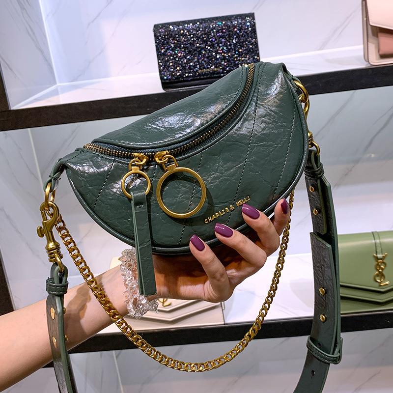 

Fanny pack women s 2025 autumn and winter new pleated breast bag versatile limited fashion foreign style ring portable shoulder messenger bag зелёный