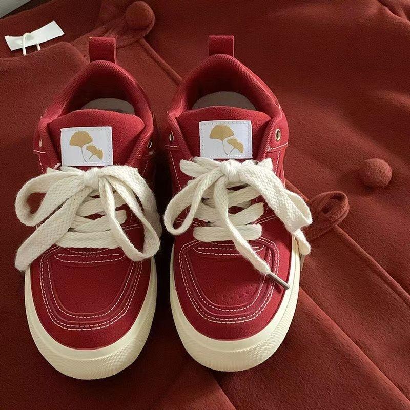 New Casual Flat-soled Lace-up Comfortable Walking Shoes Fashionable Round-toe Breathable Vulcanized Shoes Women Sneakers