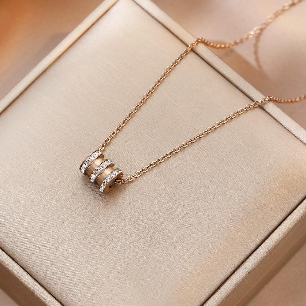 Women's Zircon-Inlaid Titanium Steel Slim Waist Necklace - Stylish & Versatile Collarbone Chain