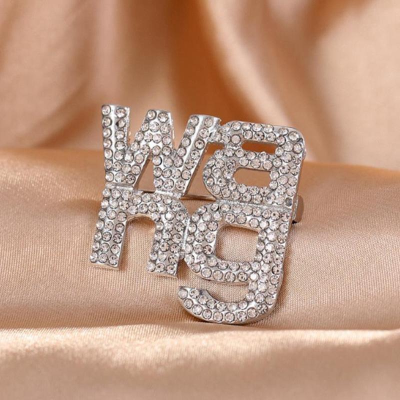 

Модные Стразы Неправильные Буквы Броши Для Женщин Одежда Пальто Аксессуары Подарки серебряный