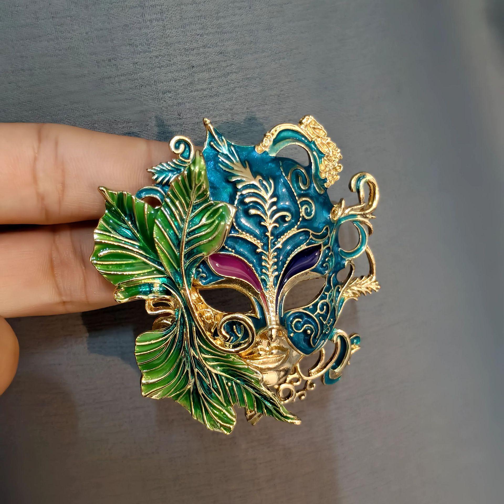 

Брошь-маска, Трехмерный полый рельеф, Нагрудный цветок, Ретро, Тяжелая промышленность, Аксессуары для одежды, Бал, Маленький подарок, Брошь