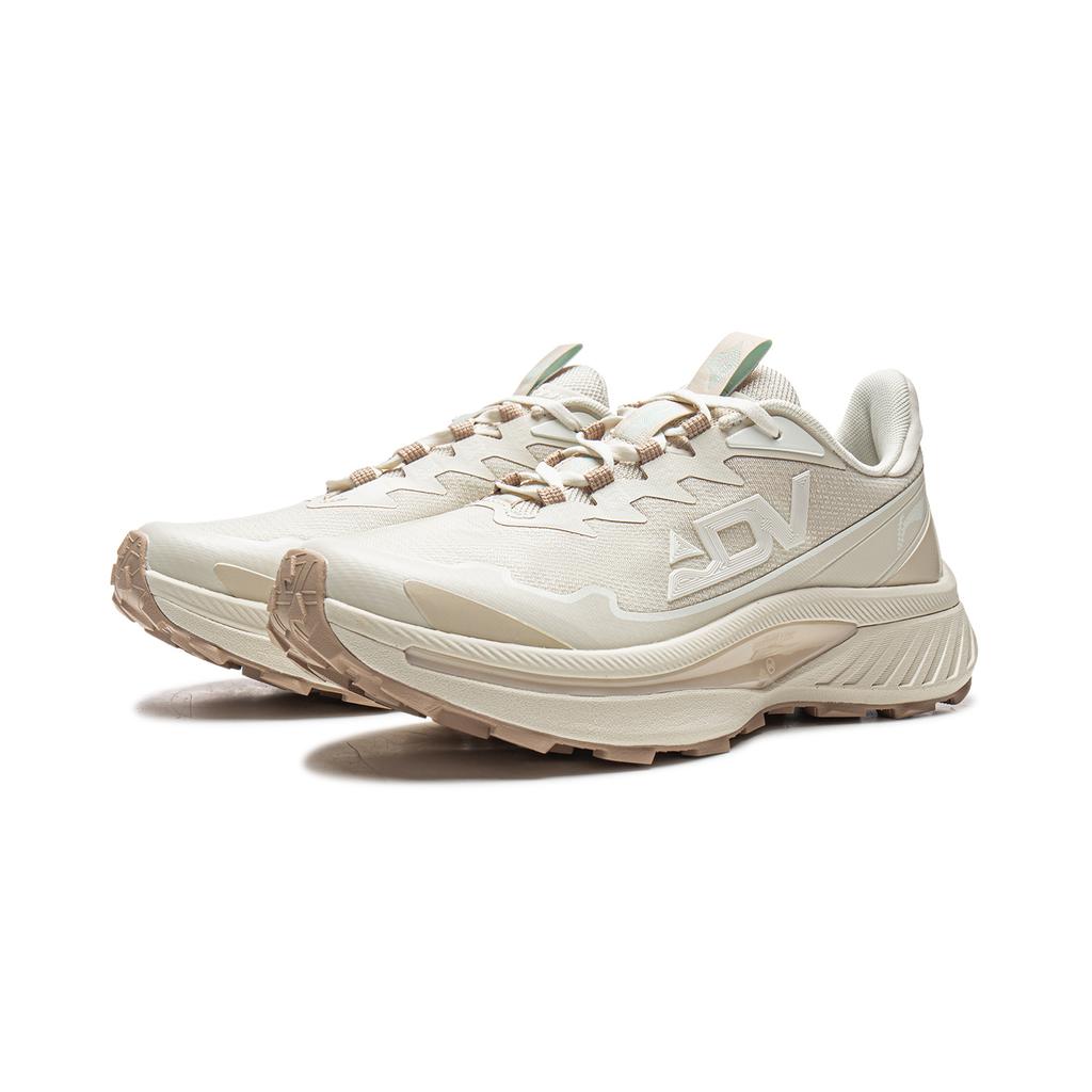 Li Ning Chasing The Sky Cushioning Slip Resistant Abrasion Resistant Rebound Low Top Trail Running Shoes Women's ARNW008-1