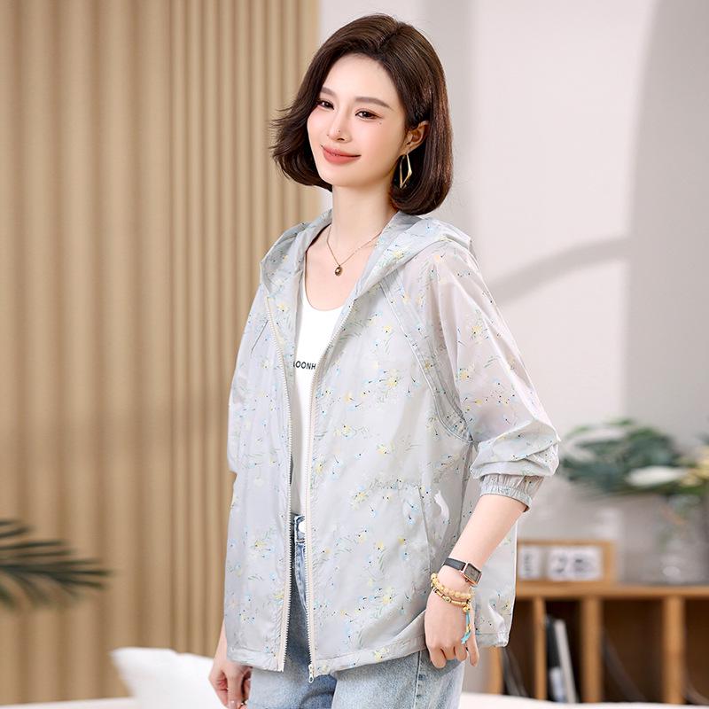 2025 Women's Lightweight Hooded Sun Protection Jacket - Spring/Summer Breathable, Casual, Printed Outerwear