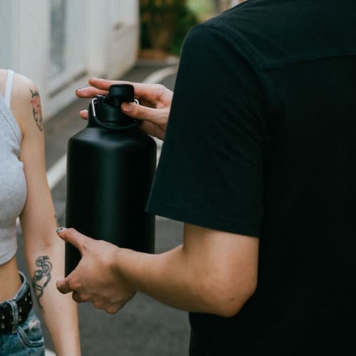 BOTTLE BOTTLE 1.8L Large Capacity Stainless Steel Water Bottle, Insulated, with Handle, Double Wall, Convenient 2-Way Cap, Straw or Direct Drinking, I