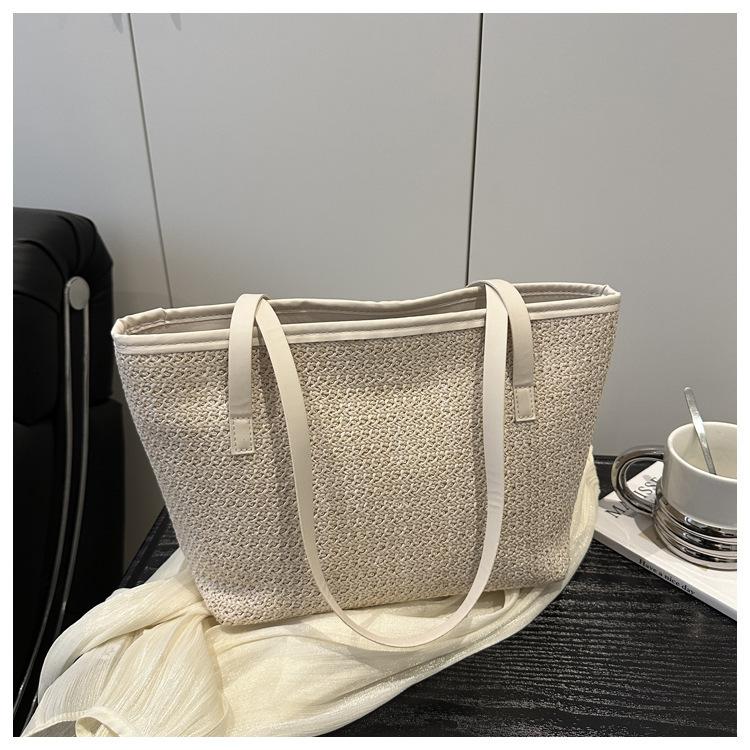 Source manufacturer straw woven bag, new beach woven straw bag, shoulder women's bag, Japanese and Korean simple leisure vacation bag