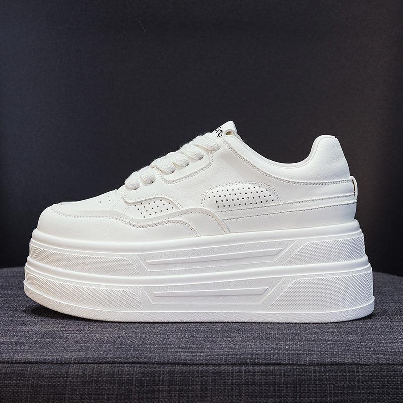 

2025 осень новая кожаная модная толстая подошва шнуровка повседневная обувь женская небольшая увеличивающая рост обувь на платформе женская белая обувь 40