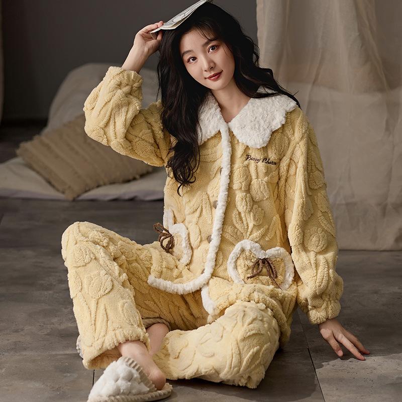 Can Be Worn Outside Coral Velvet Pajamas Women's Winter Two-piece Set Thickened Fleece Flannel Loose Large Size Warm Loungewear