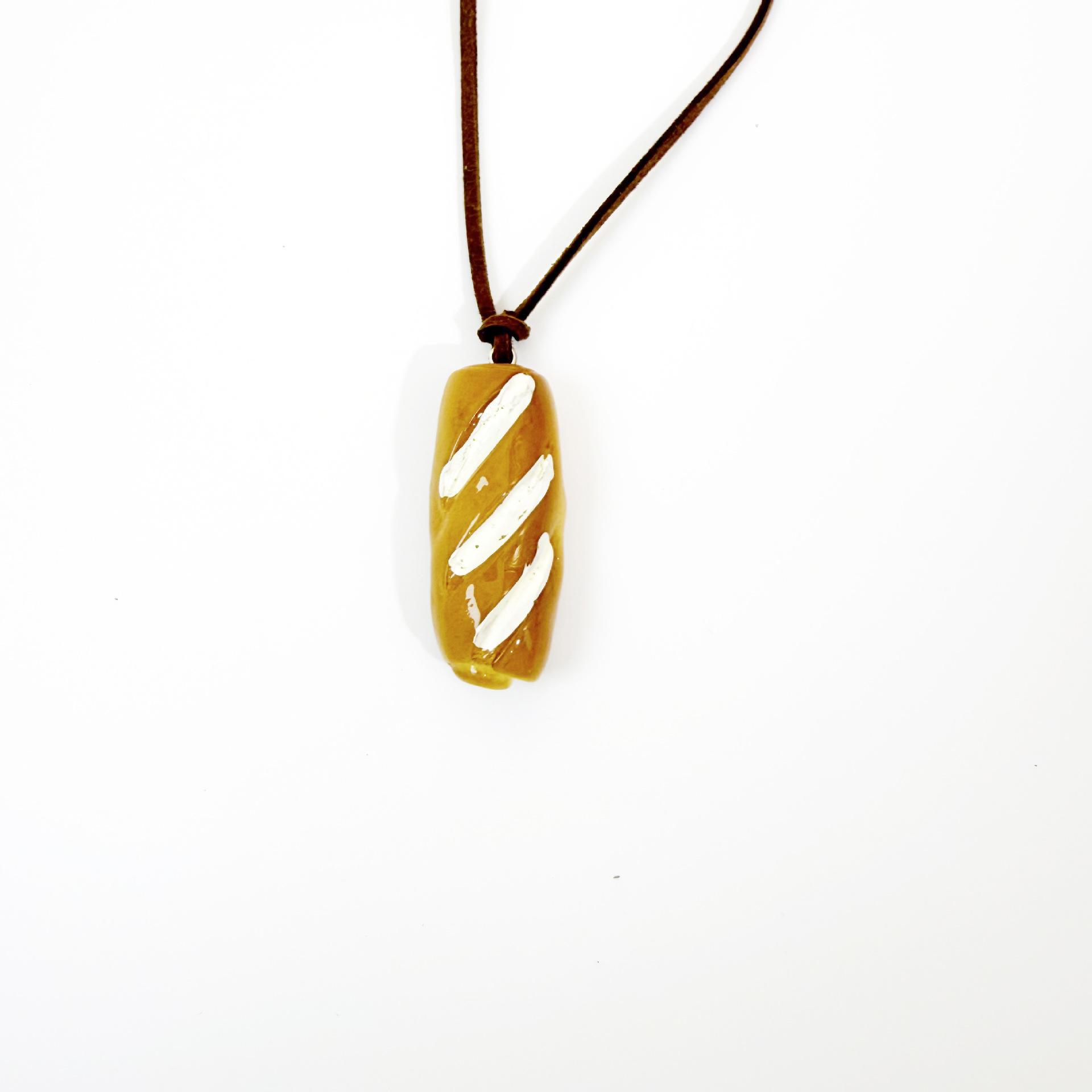 

Creative Alkaline Water Bread Pendant Necklace Handmade Bread Food Charm Cute Bread Pendant Decorative Hanging Ornament Jewelry