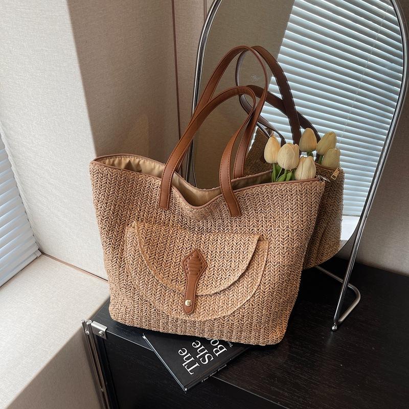 Woven bag women's new fashion and leisure large-capacity straw bag seaside vacation shoulder tote bag