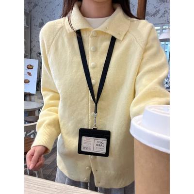 Milchgelber Falten-Dopamin-Stricktop-Cardigan Damen Herbst und Winter Einreiher Revers Schulterärmel Pulloverjacke