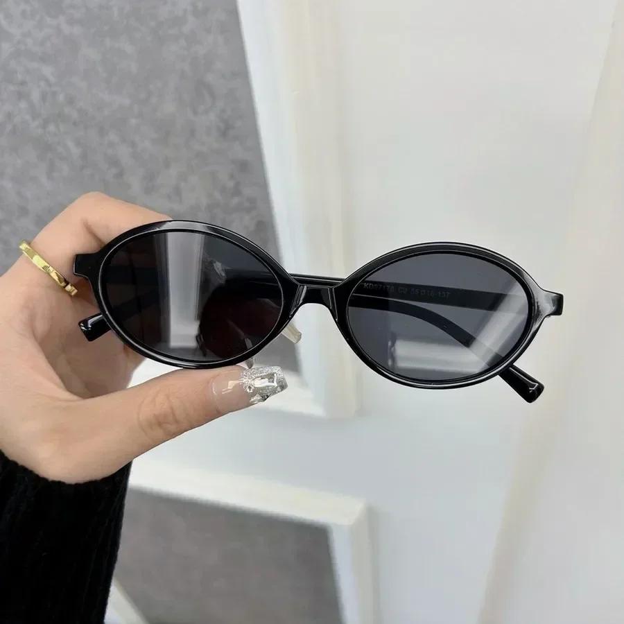 Fashion Sunglasses Women Men Square Plastic Vintage Stylish Oversized Ladies Sun Glasses Retro Vacation