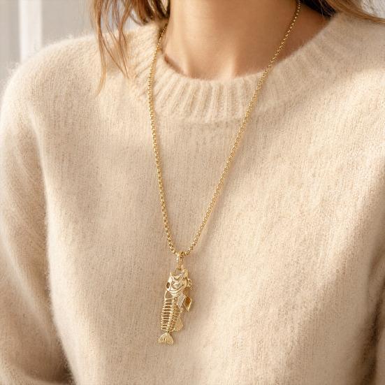 Fish Bone Necklace, Punk Street Style Hollow Fish Skeleton Pendant Design, Durable Alloy Chain for Women And Girls