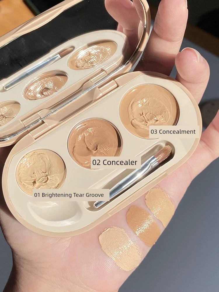 Novo Men's and Women's Spot Dry Leather Contour Compact Concealer