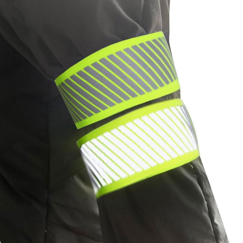 Adjustable Reflective Wristband Safety Wrist Strap with Twills Pattern for Outdoor Cycling Adventure and City Commuting