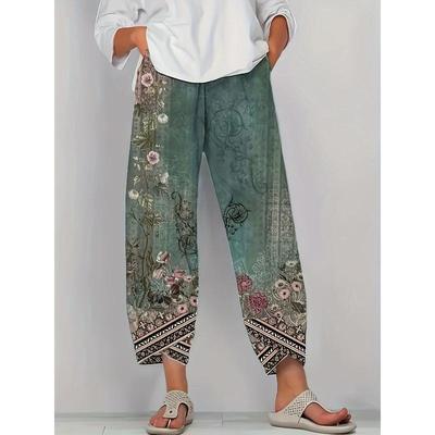 Chic Vintage Floral Capri Pants - Casual and Comfortable with an Elastic Waist and Pockets