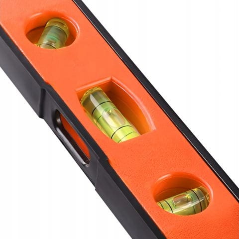 Magnetic Level , Small Short