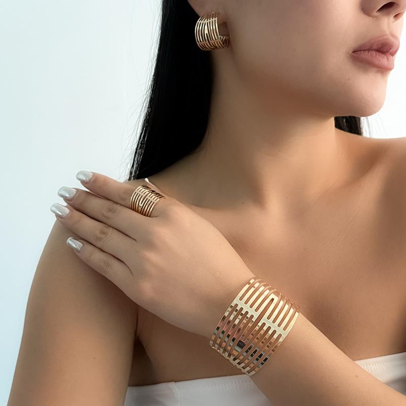 Geometric lines personalized fashion hollow ring earrings bracelet set