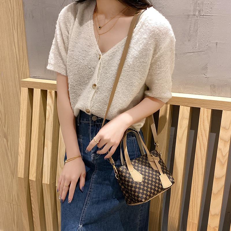 Retro Printed Portable Bucket Bag Versatile Texture Large Capacity Shoulder Crossbody Women's Bag