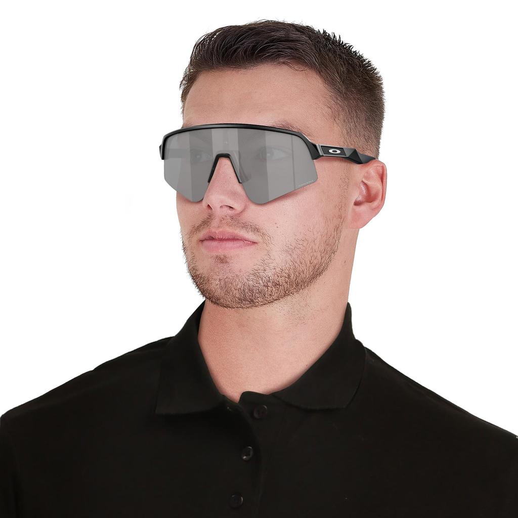 Sunglasses OO9465 Matte Black 39 Lens [Oakley] Black/Prizm