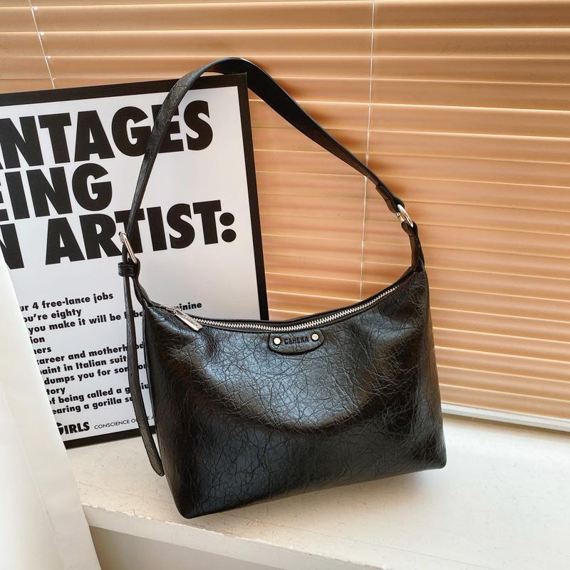 Bag Women's New Fashion Messenger Bag Versatile Shoulder Bag