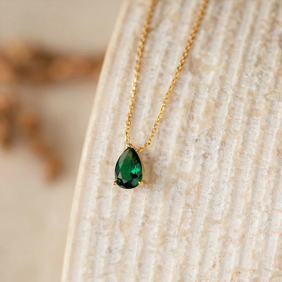 Teardrop Pear-Shaped Zircon Necklace, Titanium Steel with December Birthstone, Non-Fading Vacuum-Plated Jewelry