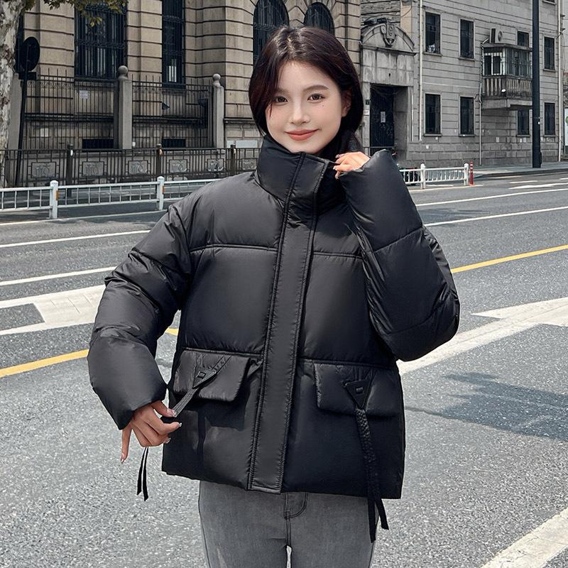 Short bread clothes, down cotton clothes for women, small people, thickened stand-up collar, warm and casual temperament, winter cotton jacket.
